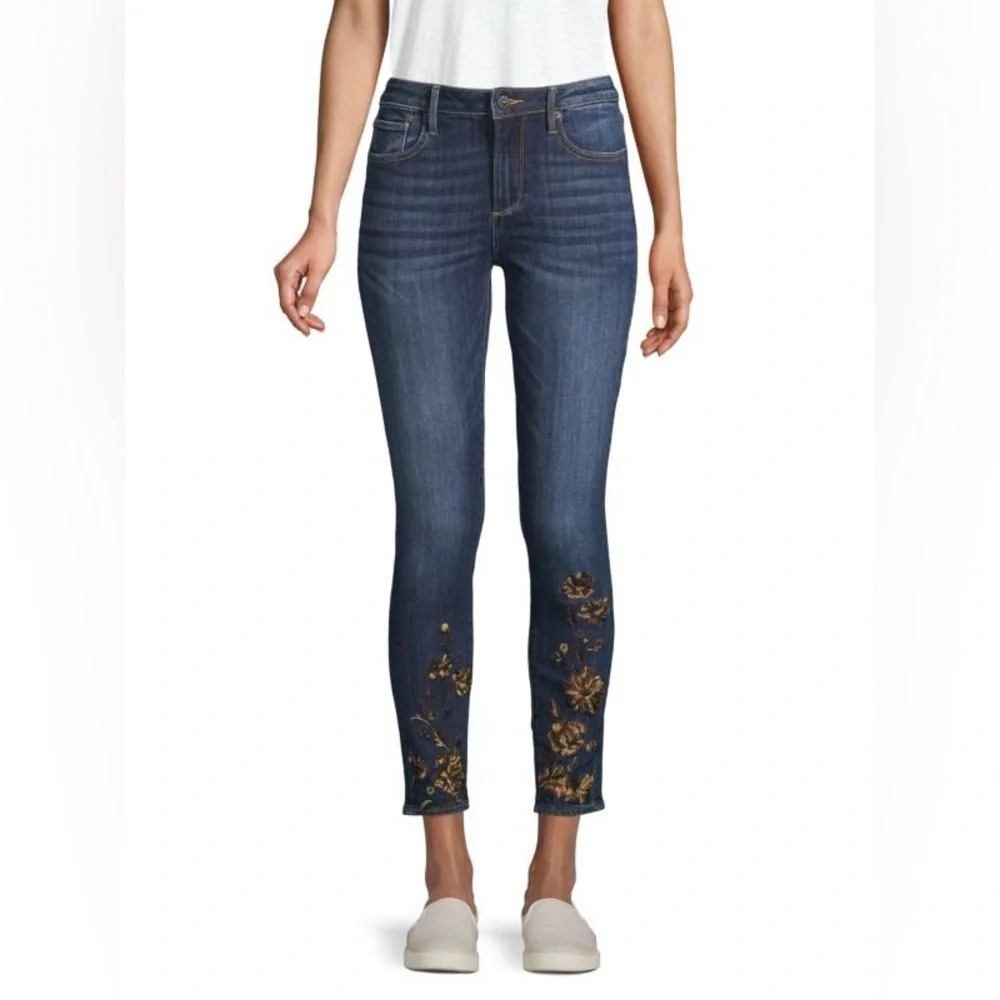 Driftwood Jackie Mid Rise Embroidered Floral Denim Jeans - W26